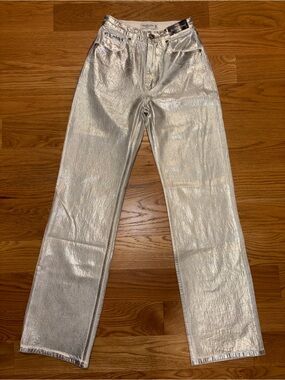 Abercrombie & Fitch Silver High-Rise Relaxed Jeans